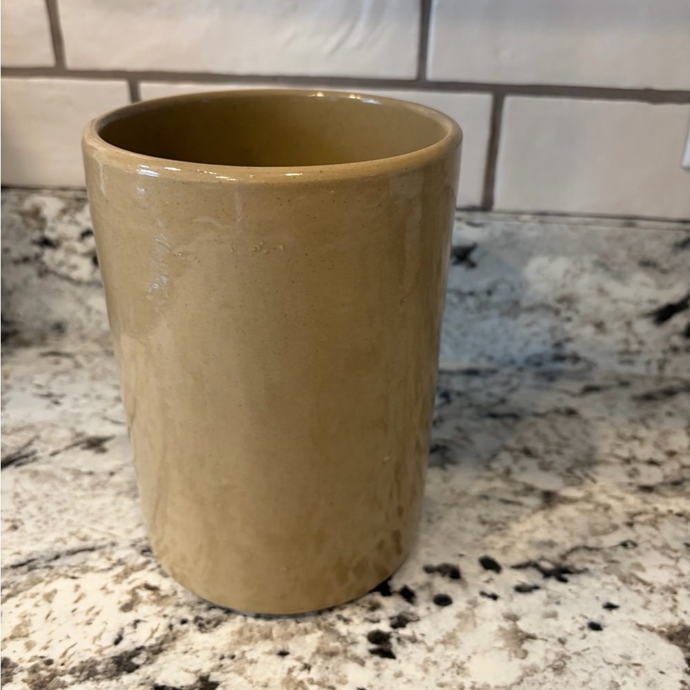 Pearson Beige Vintage Ceramic Kitchen Utensil Holder with Printed Graphic - Picture 5 of 9